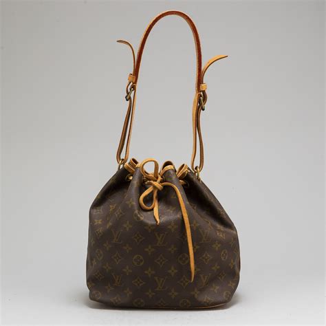 lv petit noé nm|lv neonoe monogram.